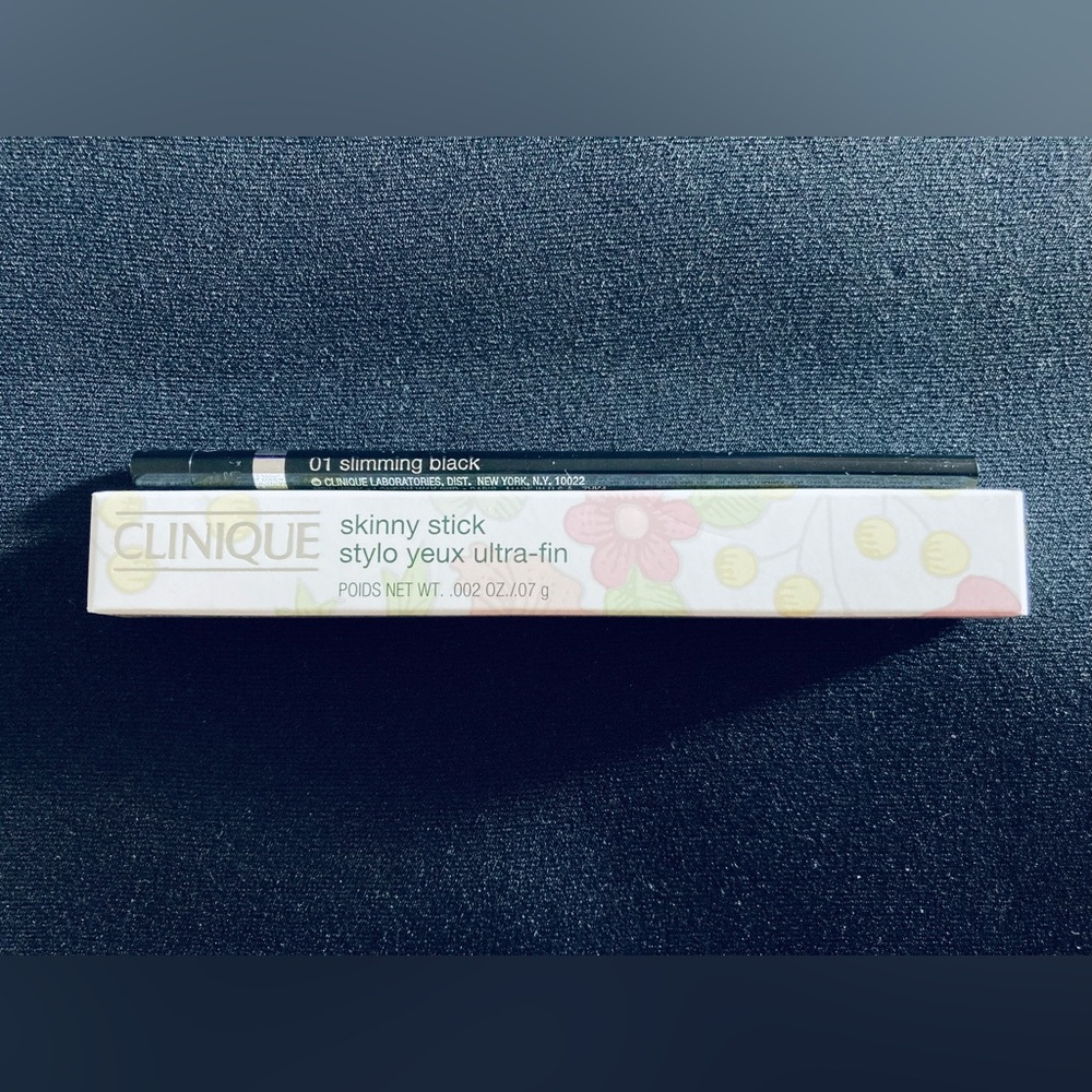 CLINIQUE - SKINNY STICK Eyeliner - 01 Slimming Black - BRAND NEW!